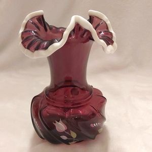 Fenton glass vase  - Wave Crest on Plum Carnival